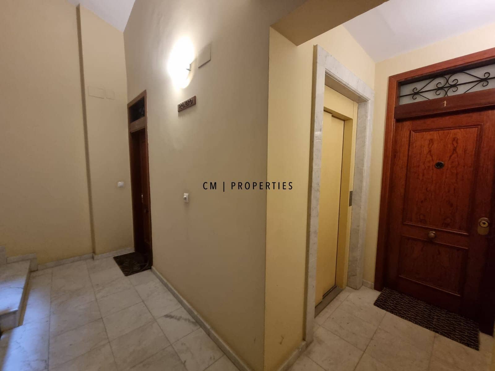 3 sovrum Lägenhet att hyra i Valencia stad - 1 990 € (Ref: 10106462)