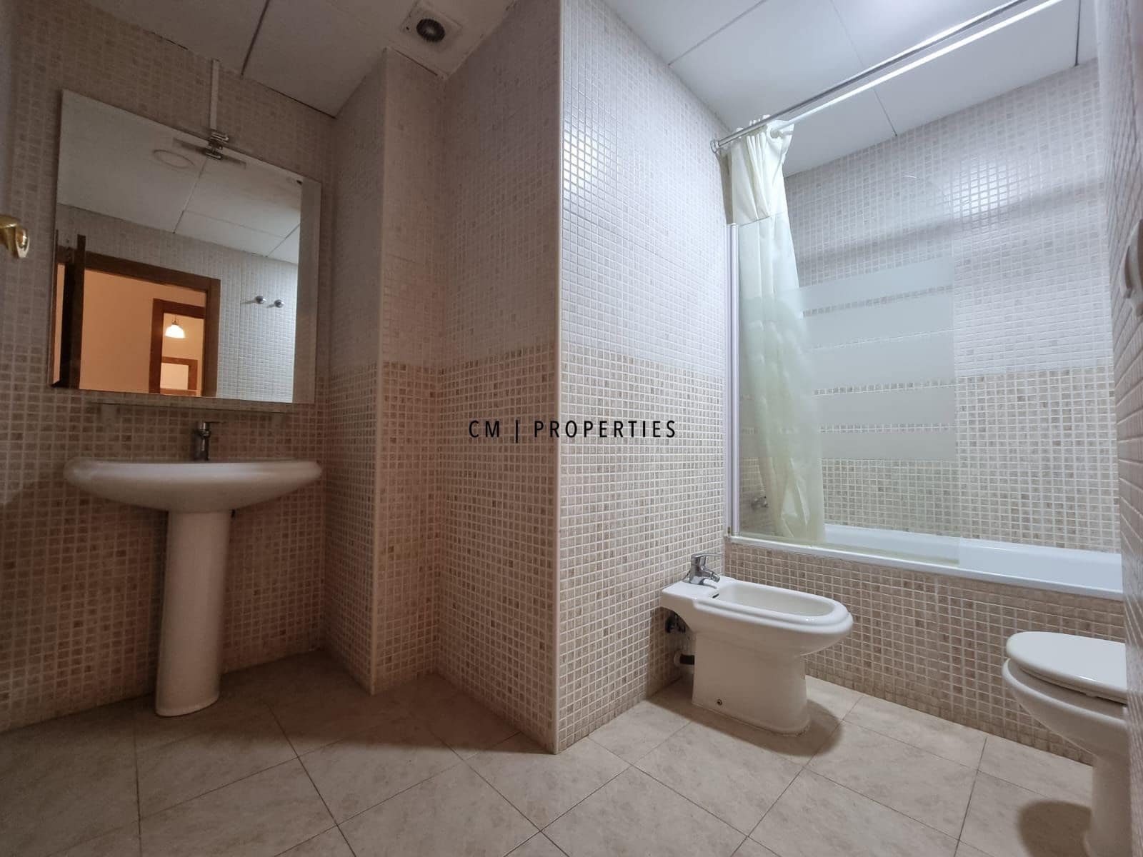 3 sovrum Lägenhet att hyra i Valencia stad - 1 990 € (Ref: 10106462)