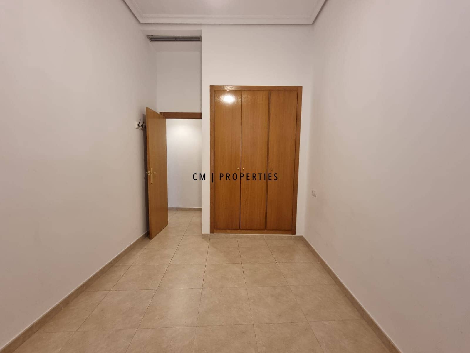 3 sovrum Lägenhet att hyra i Valencia stad - 1 990 € (Ref: 10106462)