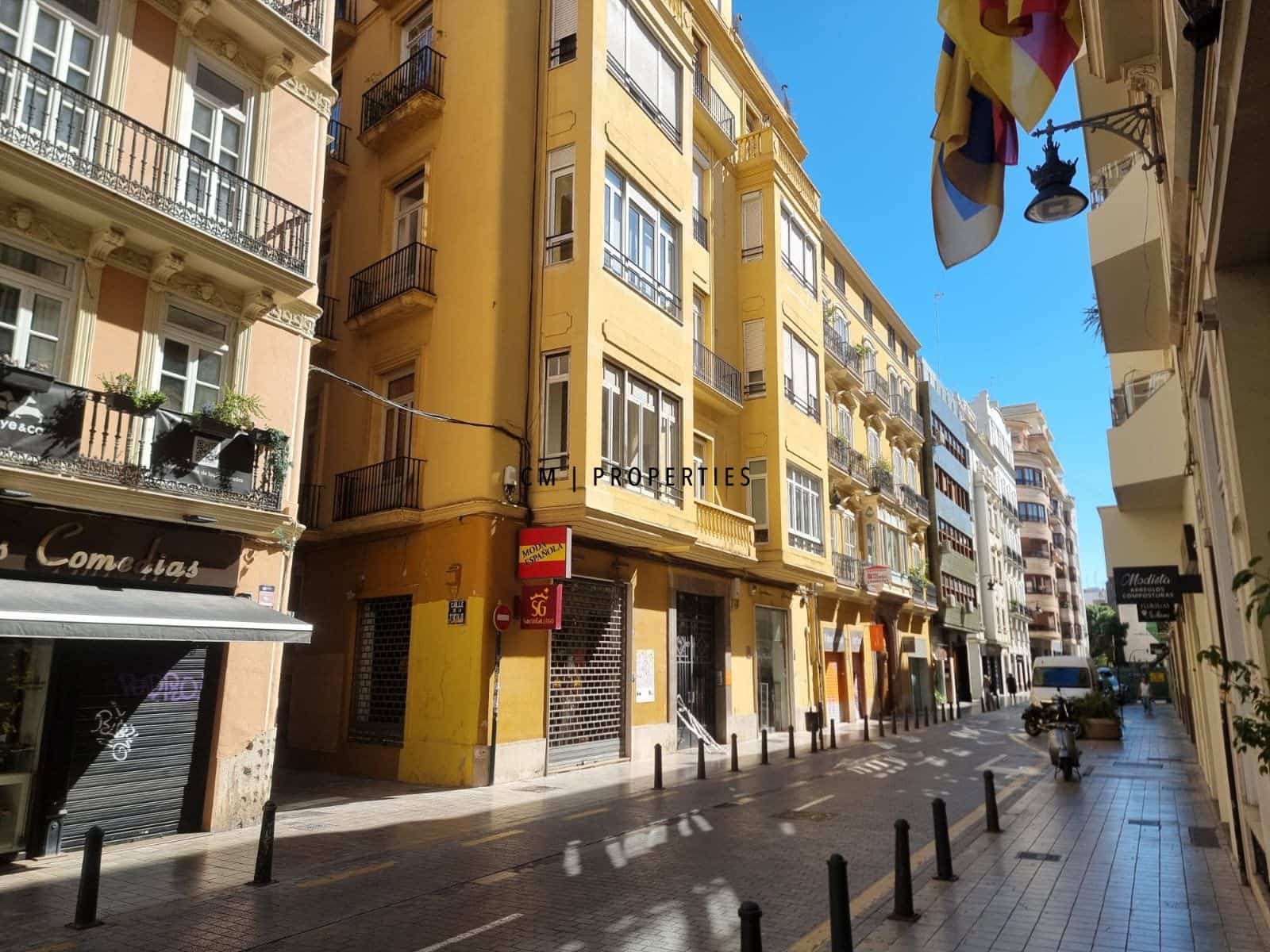 3 sovrum Lägenhet att hyra i Valencia stad - 1 990 € (Ref: 10106462)