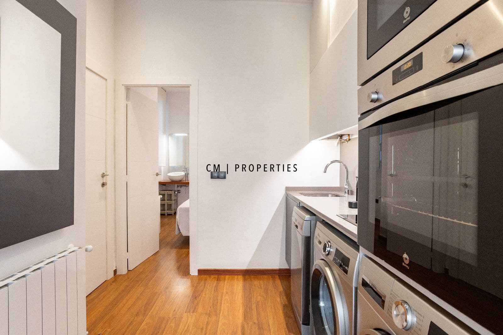 1 slaapkamer Flat te huur in Valencia stad - € 1.600 (Ref: 10106544)