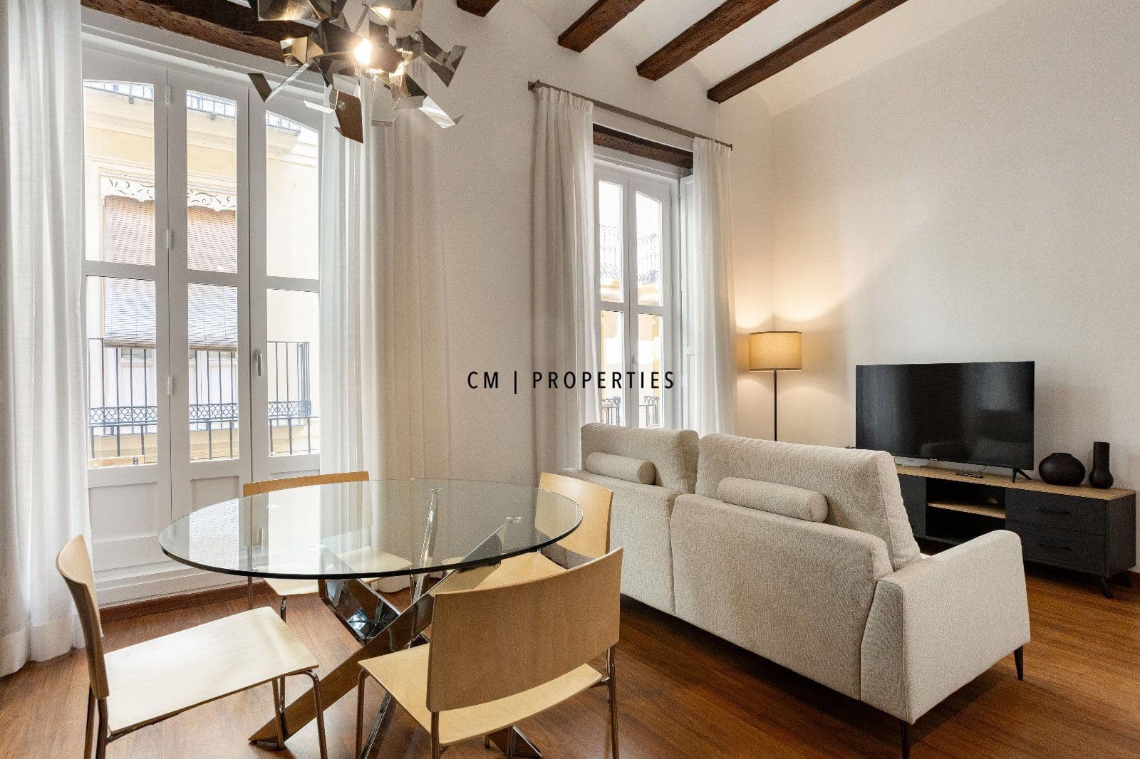 1 slaapkamer Flat te huur in Valencia stad - € 1.600 (Ref: 10106544)