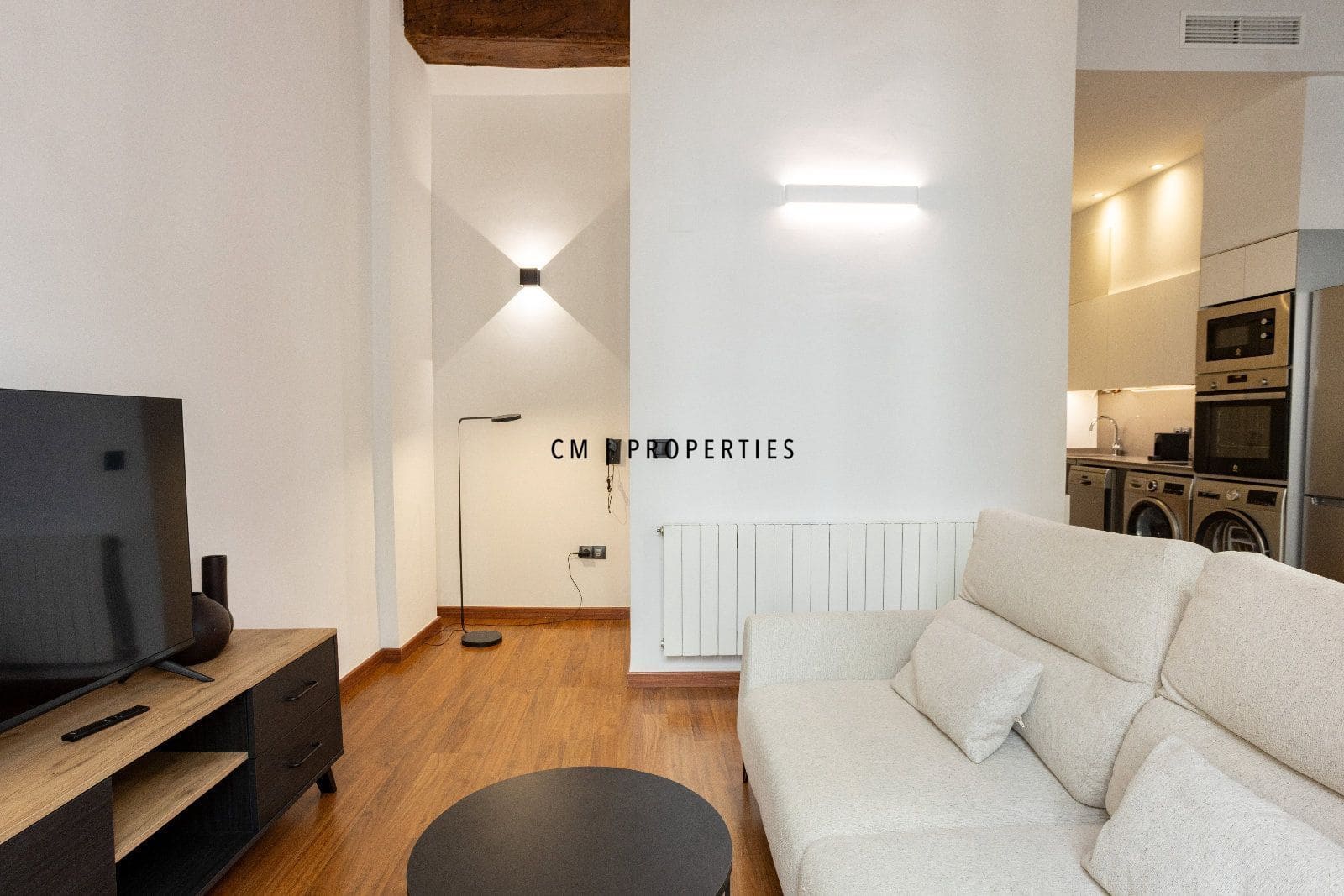 1 slaapkamer Flat te huur in Valencia stad - € 1.600 (Ref: 10106544)