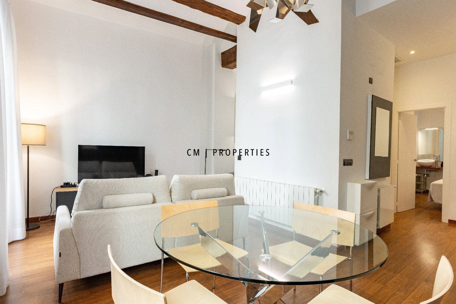 1 slaapkamer Flat te huur in Valencia stad - € 1.600 (Ref: 10106544)