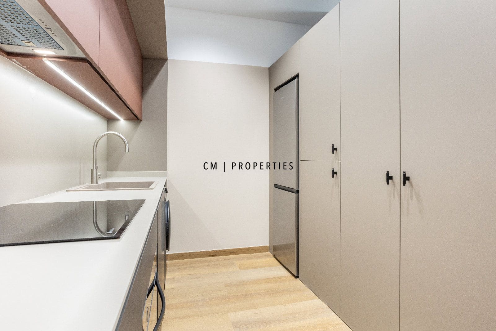 1 Zimmer Wohnung zu vermieten in Valencia Stadt - 2.000 € (Ref: 10106545)