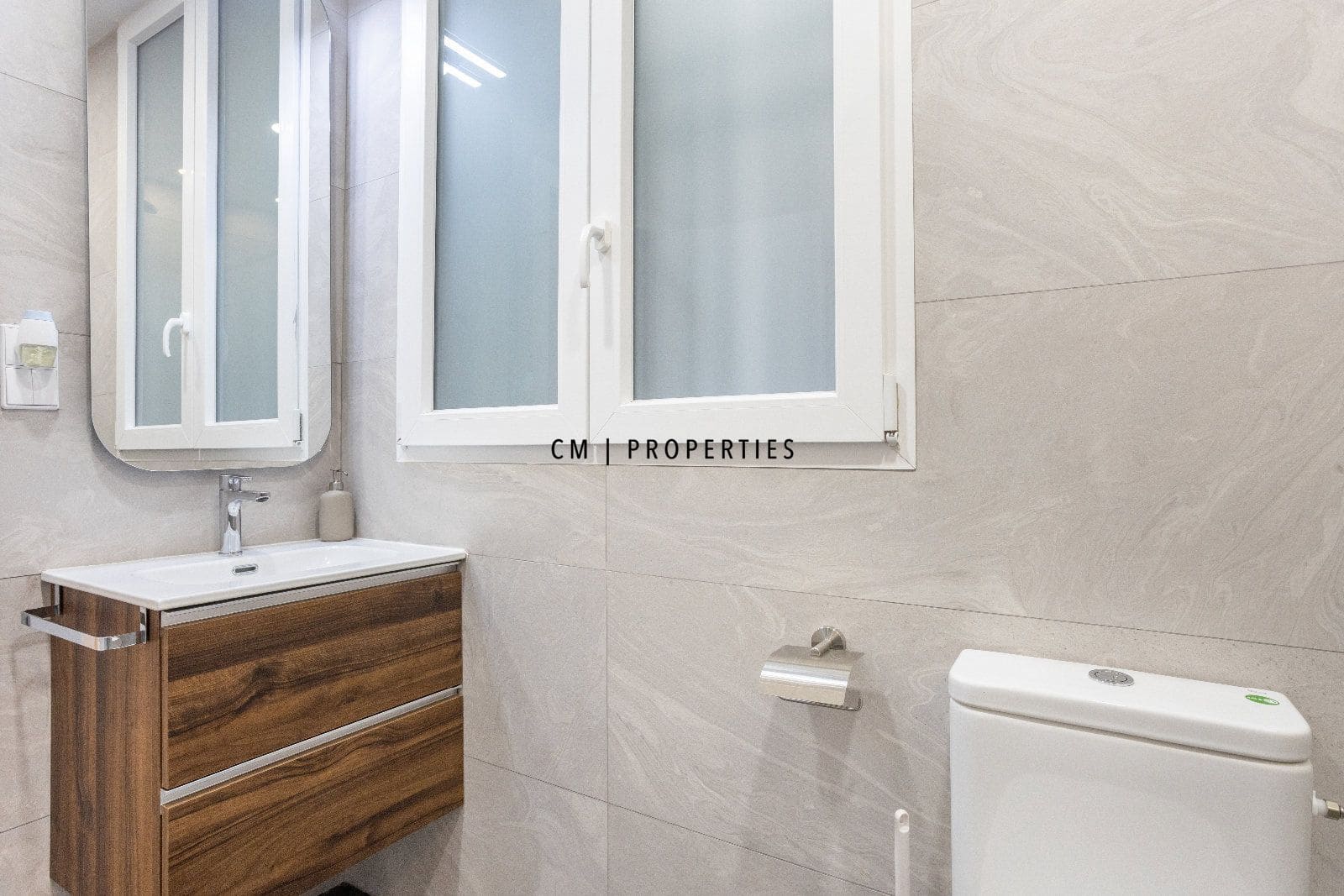 1 Zimmer Wohnung zu vermieten in Valencia Stadt - 2.000 € (Ref: 10106545)