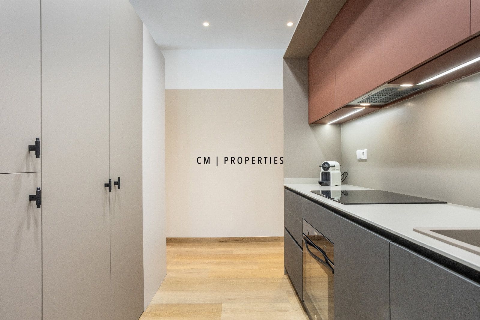 1 Zimmer Wohnung zu vermieten in Valencia Stadt - 2.000 € (Ref: 10106545)