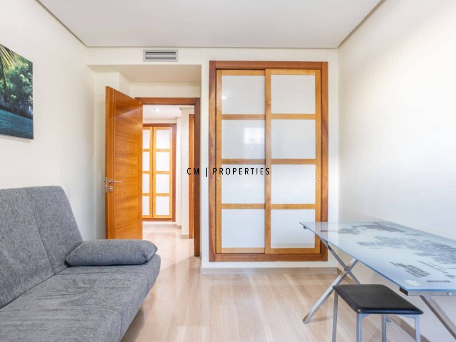 2 soverom Leilighet til leie i Valencia by med svømmebasseng garasje - € 2 200 (Ref: 10108669)