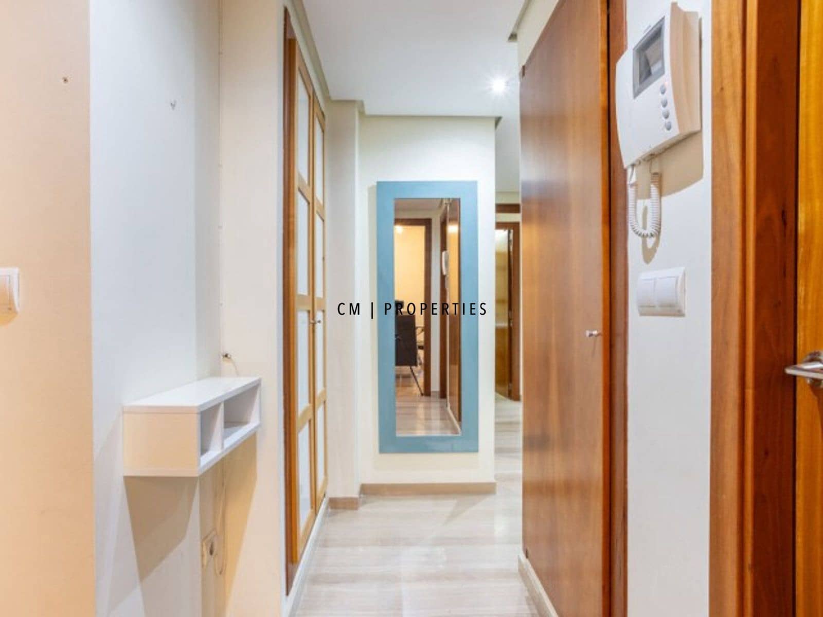 2 soverom Leilighet til leie i Valencia by med svømmebasseng garasje - € 2 200 (Ref: 10108669)