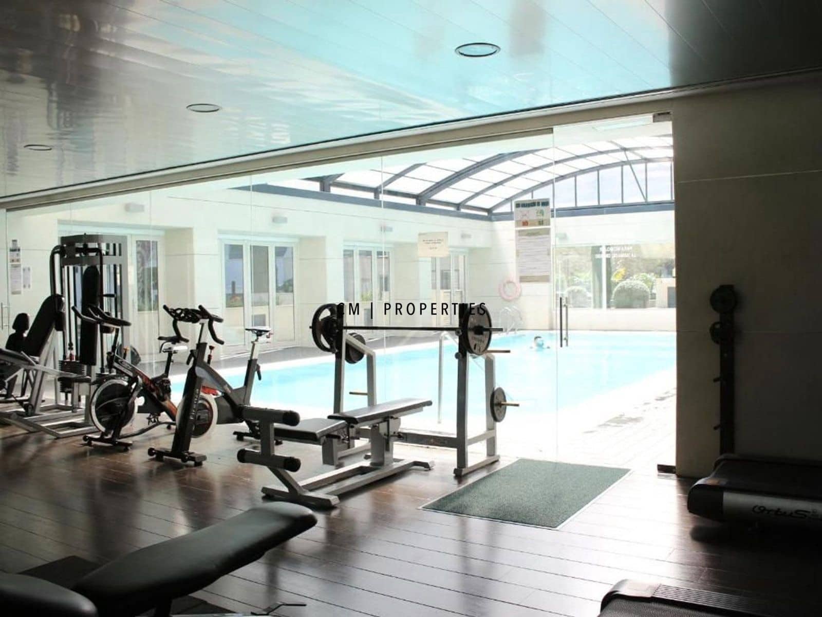 2 soverom Leilighet til leie i Valencia by med svømmebasseng garasje - € 2 200 (Ref: 10108669)