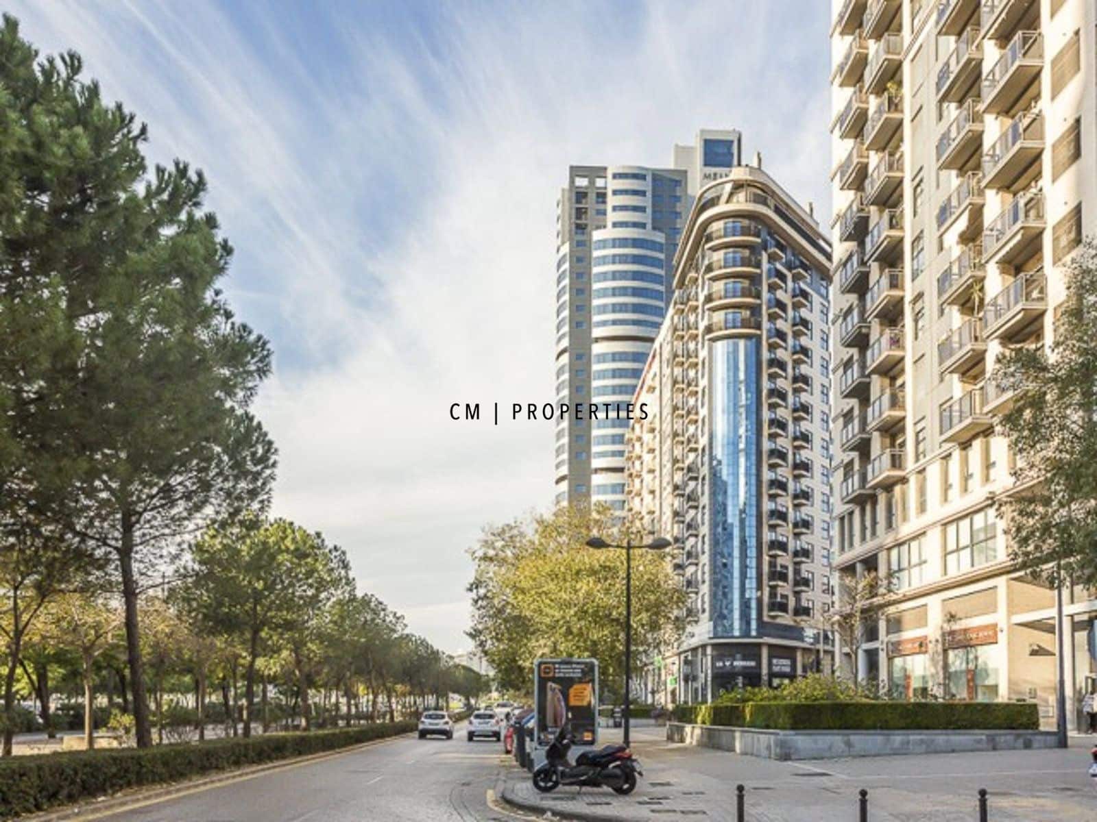 2 soverom Leilighet til leie i Valencia by med svømmebasseng garasje - € 2 200 (Ref: 10108669)