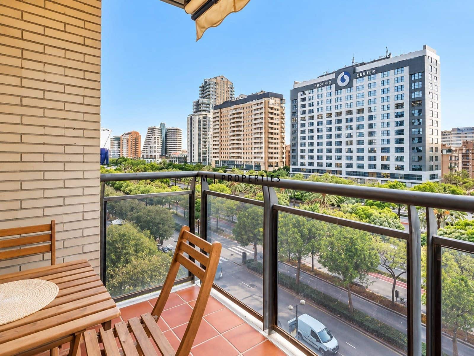 3 sovrum Lägenhet att hyra i Valencia stad med garage - 1 900 € (Ref: 10110473)