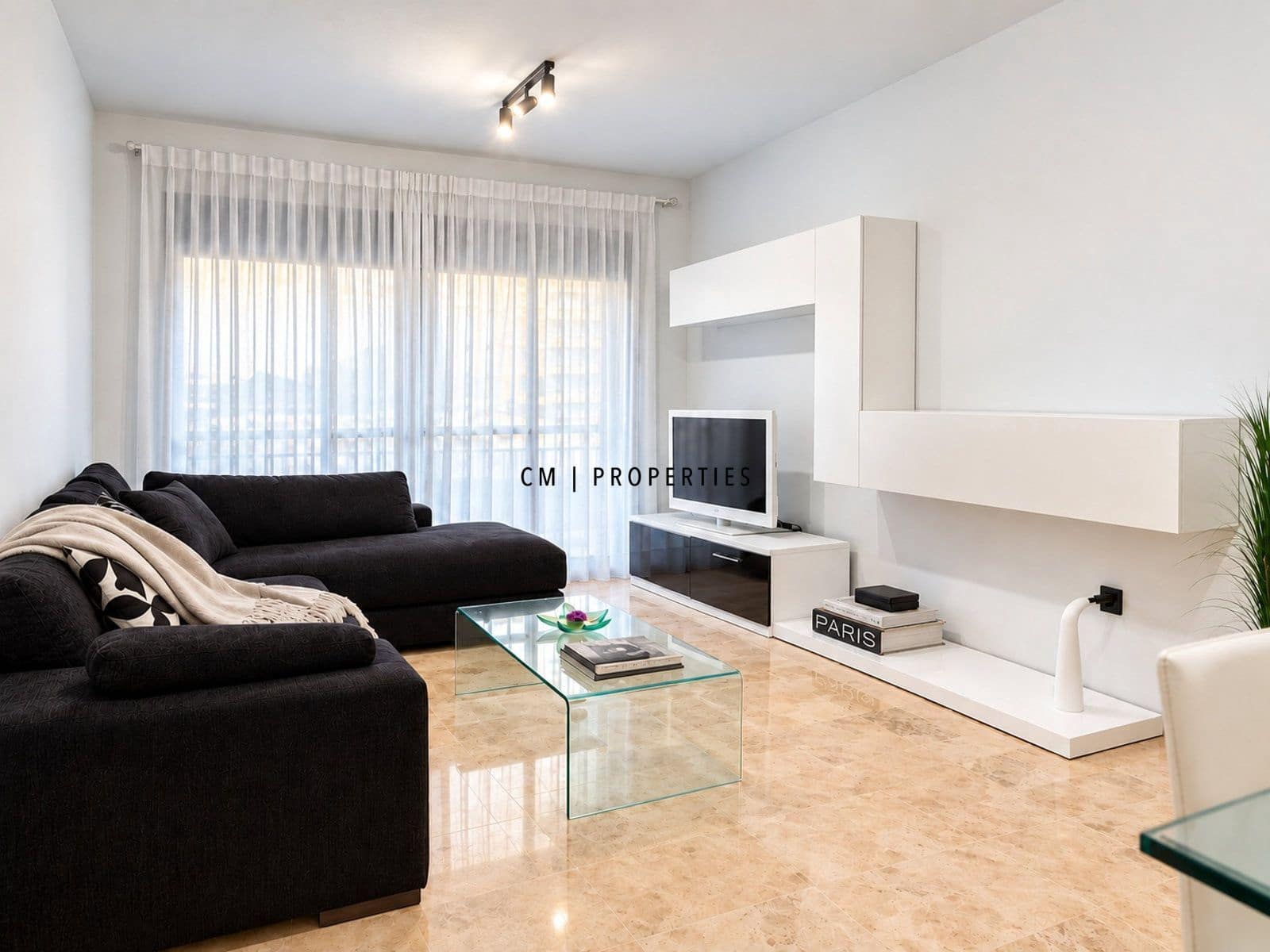 Appartement de 3 chambres à louer à Valence ville avec garage - 1 900 € (Ref: 10110473)