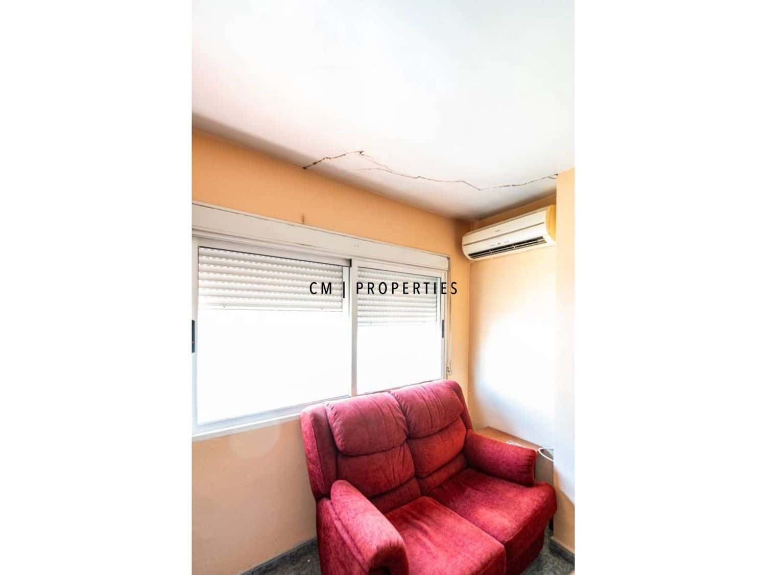 3 bedroom Flat for sale in Valencia city - € 255,000 (Ref: 10118105)