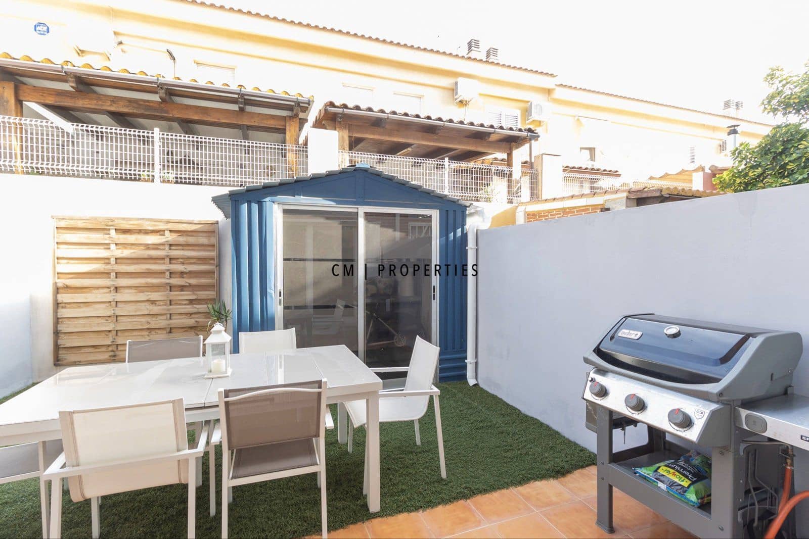 4 soveværelse Byhus til salg i Manises med garage - € 420.000 (Ref: 10120541)