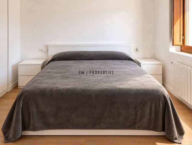 2 quarto Apartamento para arrendar em Valência cidade com garagem - 1 550 € (Ref: 10121054)