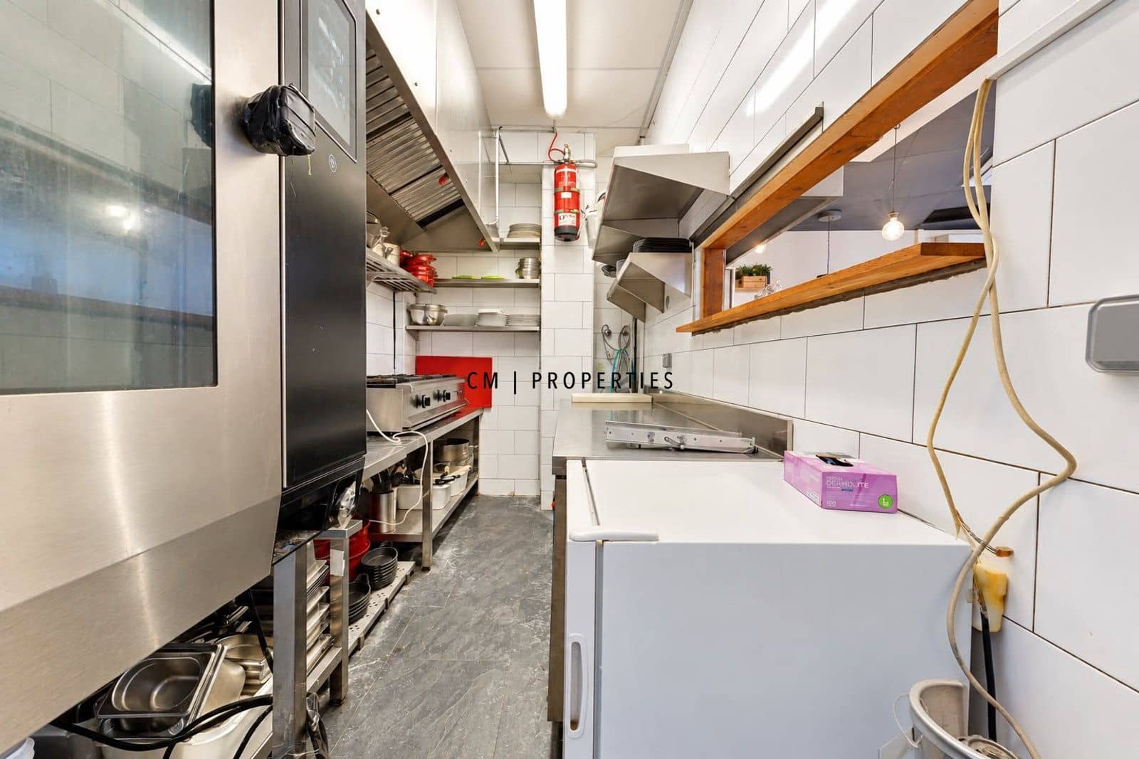 Kommersiell att hyra i Valencia stad - 4 000 € (Ref: 10125008)