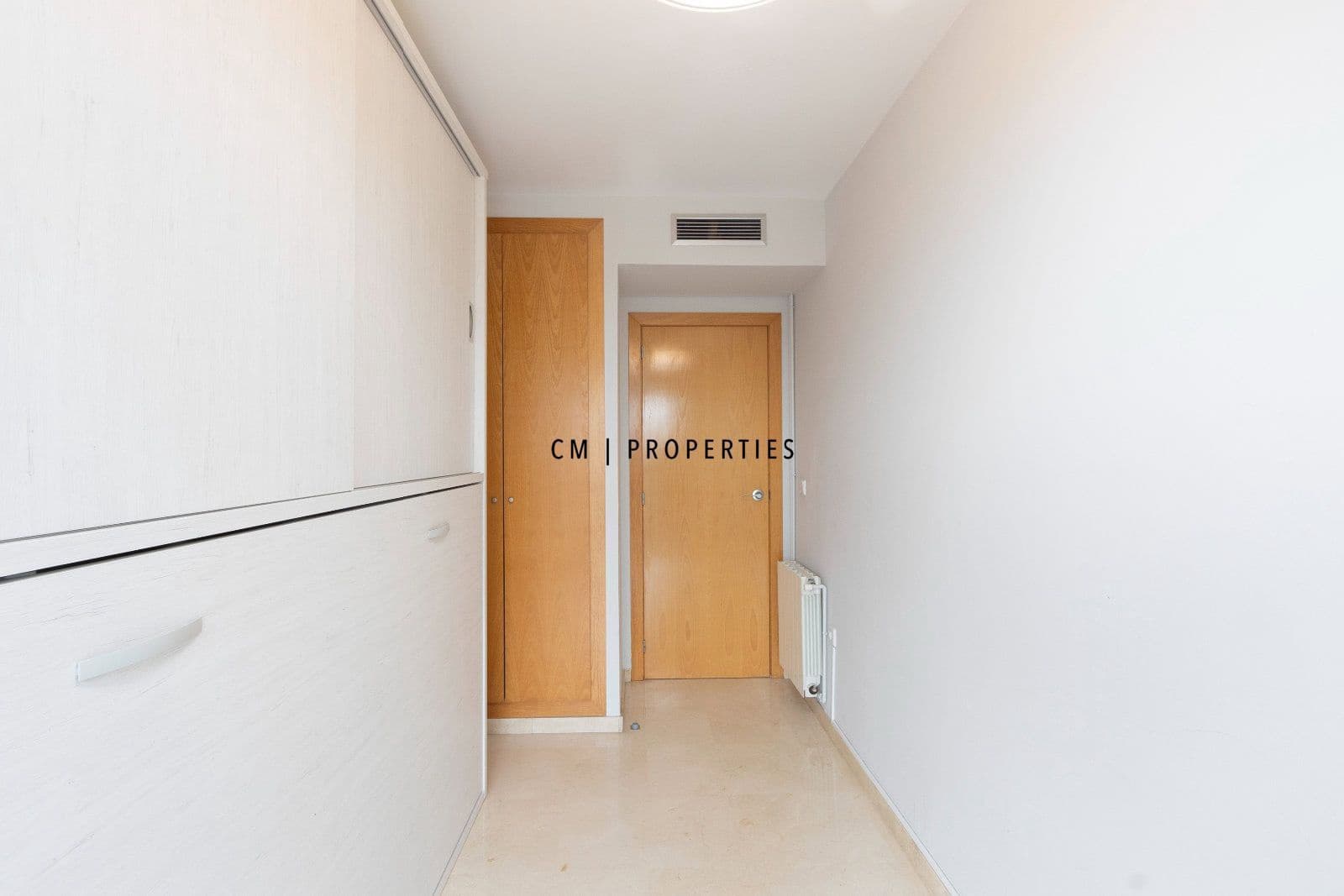 2 quarto Apartamento para arrendar em Valencia cidade com garagem - 1 600 € (Ref: 10125132)