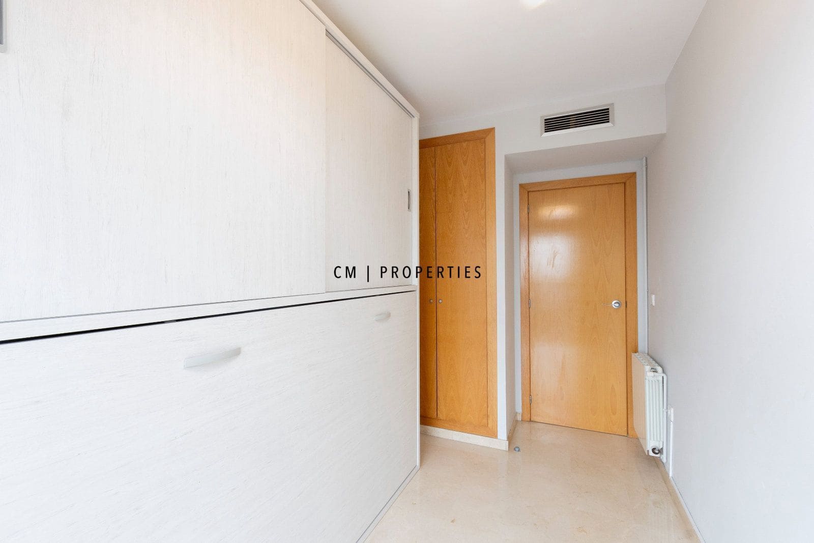 2 quarto Apartamento para arrendar em Valencia cidade com garagem - 1 600 € (Ref: 10125132)