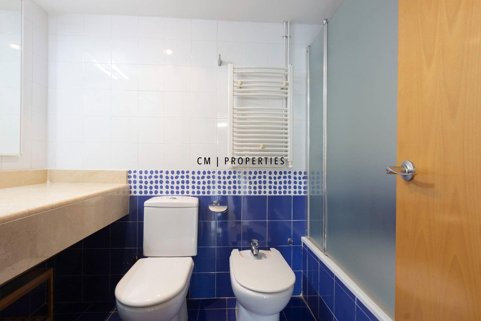 2 quarto Apartamento para arrendar em Valencia cidade com garagem - 1 600 € (Ref: 10125132)