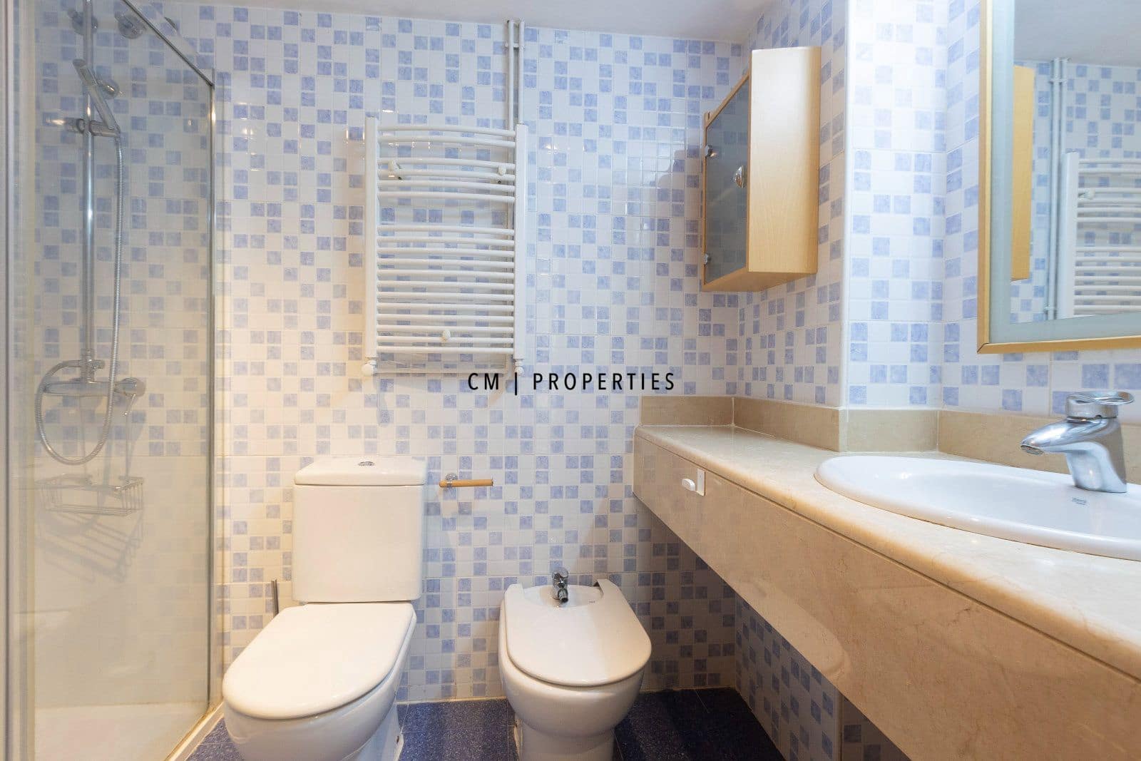 2 quarto Apartamento para arrendar em Valencia cidade com garagem - 1 600 € (Ref: 10125132)