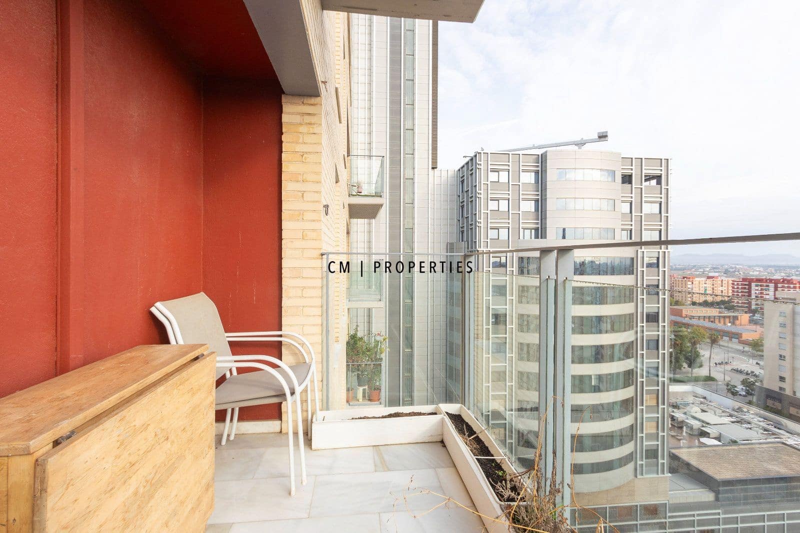 2 quarto Apartamento para arrendar em Valencia cidade com garagem - 1 600 € (Ref: 10125132)
