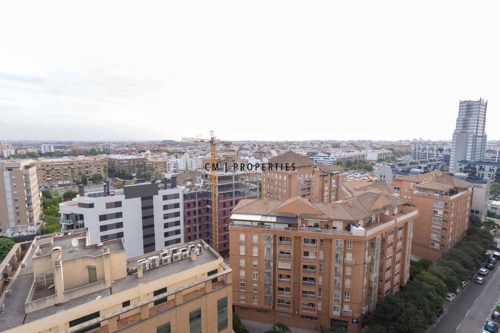 2 quarto Apartamento para arrendar em Valencia cidade com garagem - 1 600 € (Ref: 10125132)