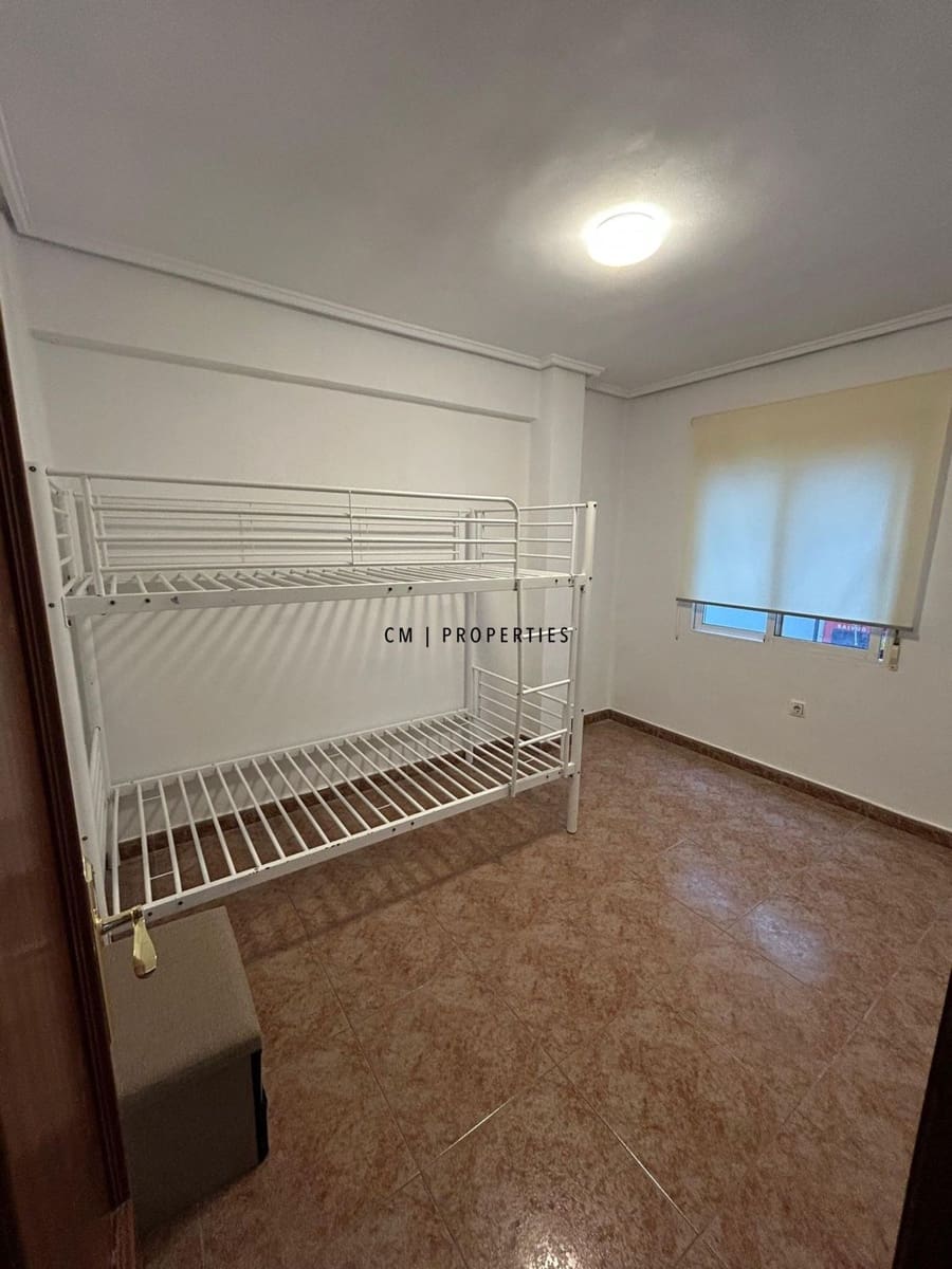3 quarto Apartamento para arrendar em Valencia cidade - 1 300 € (Ref: 10130749)
