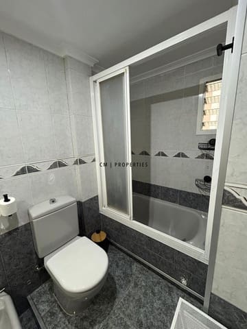 3 soveværelse Lejlighed til leje i Valencia by - € 1.300 (Ref: 10130749)