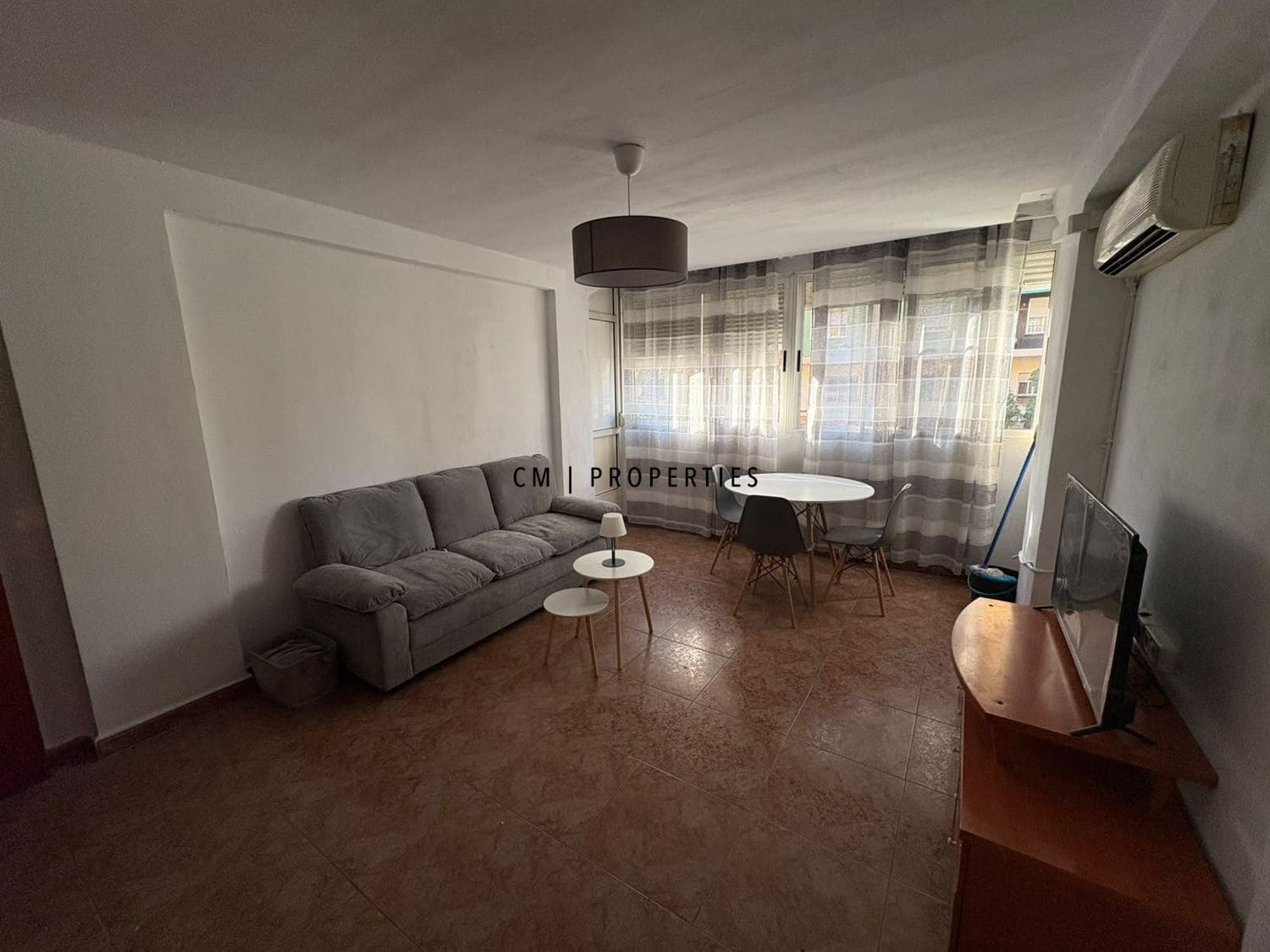3 quarto Apartamento para arrendar em Valencia cidade - 1 300 € (Ref: 10130749)