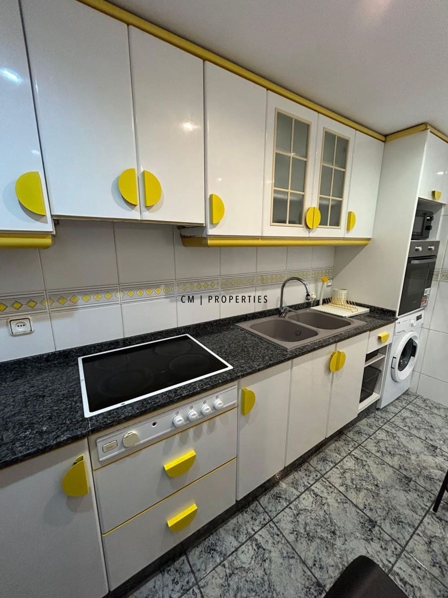3 quarto Apartamento para arrendar em Valencia cidade - 1 300 € (Ref: 10130749)