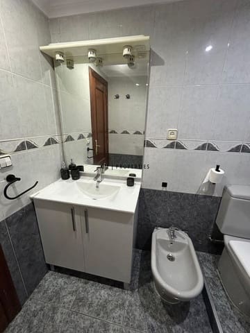 3 soveværelse Lejlighed til leje i Valencia by - € 1.300 (Ref: 10130749)