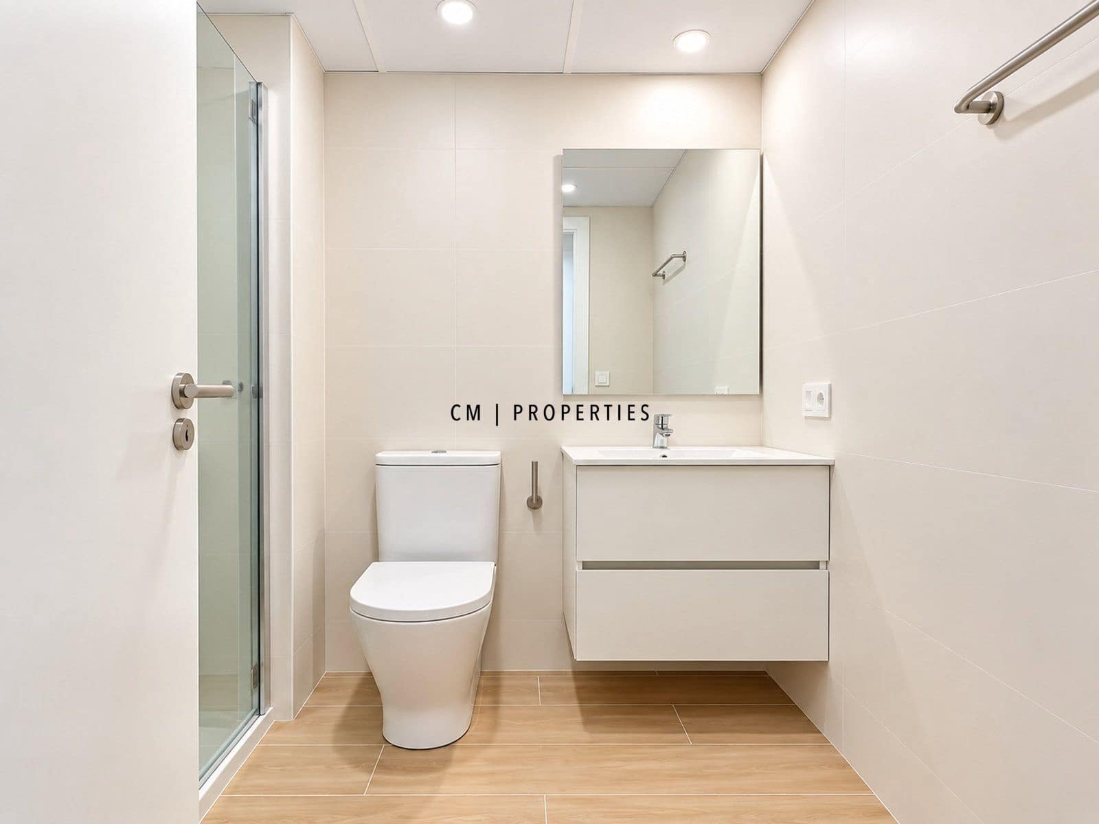 2 quarto Apartamento para arrendar em Valencia cidade - 1 350 € (Ref: 10130750)