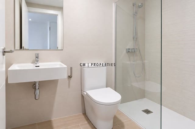 2 quarto Apartamento para arrendar em Valência cidade - 1 350 € (Ref: 10130750)