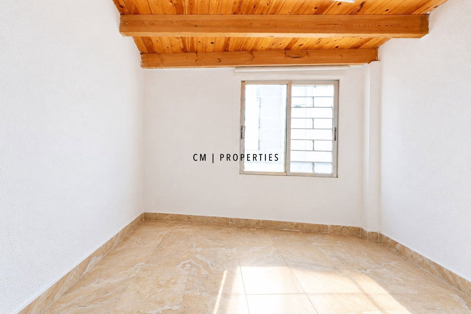 Villa zu verkaufen in Betera - 250.000 € (Ref: 10132870)