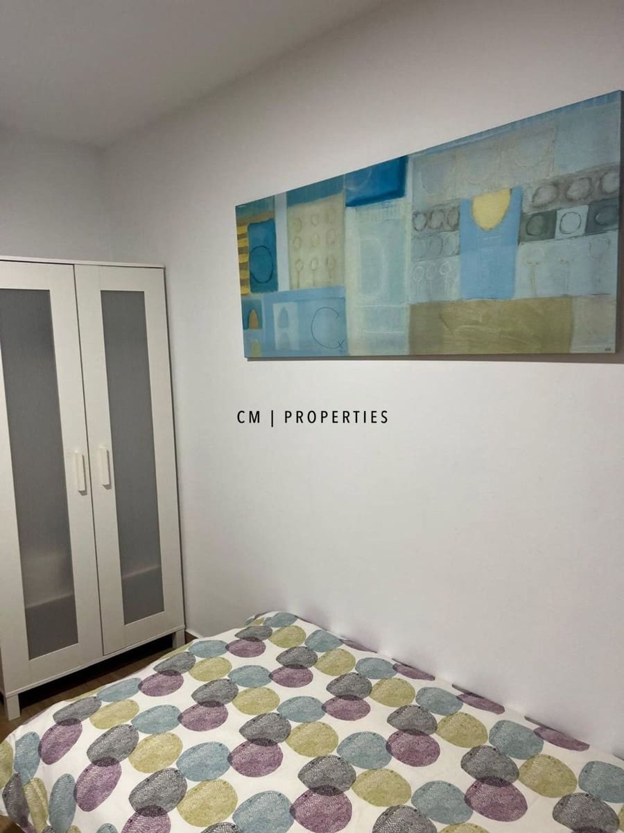 2 bedroom Flat for rent in Valencia city - € 1,350 (Ref: 10135108)