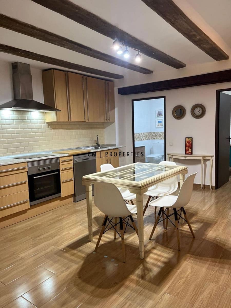 2 bedroom Flat for rent in Valencia city - € 1,350 (Ref: 10135108)