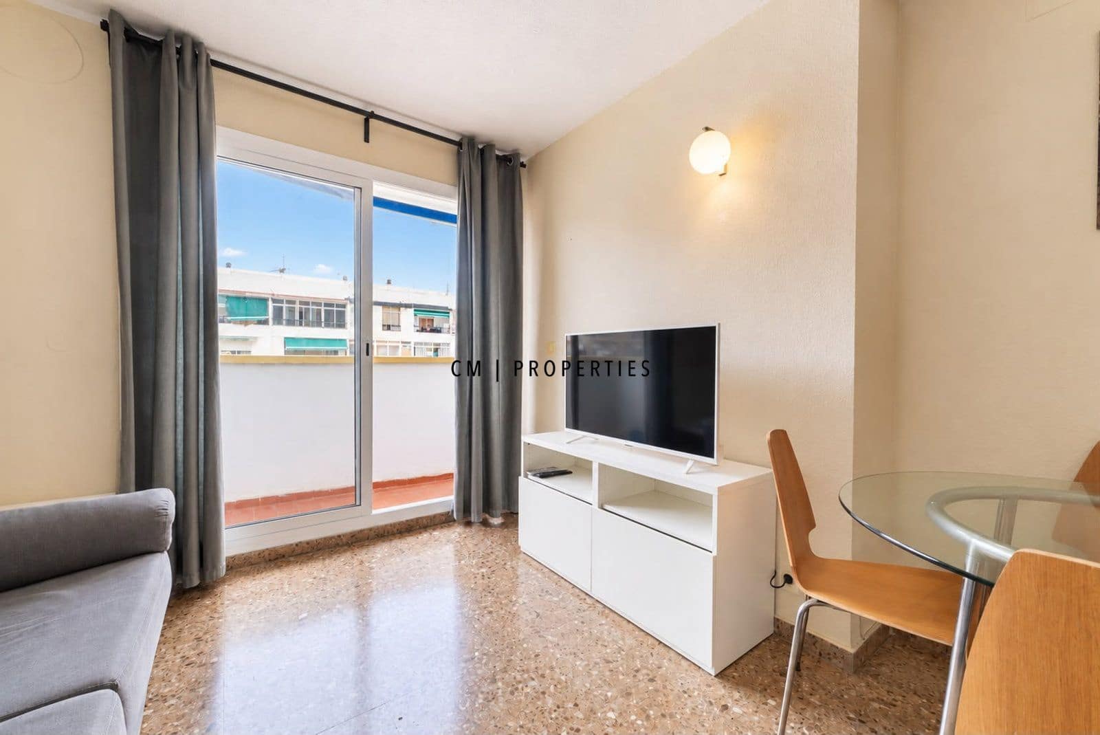 2 sovrum Lägenhet att hyra i Valencia stad - 1 050 € (Ref: 10136420)