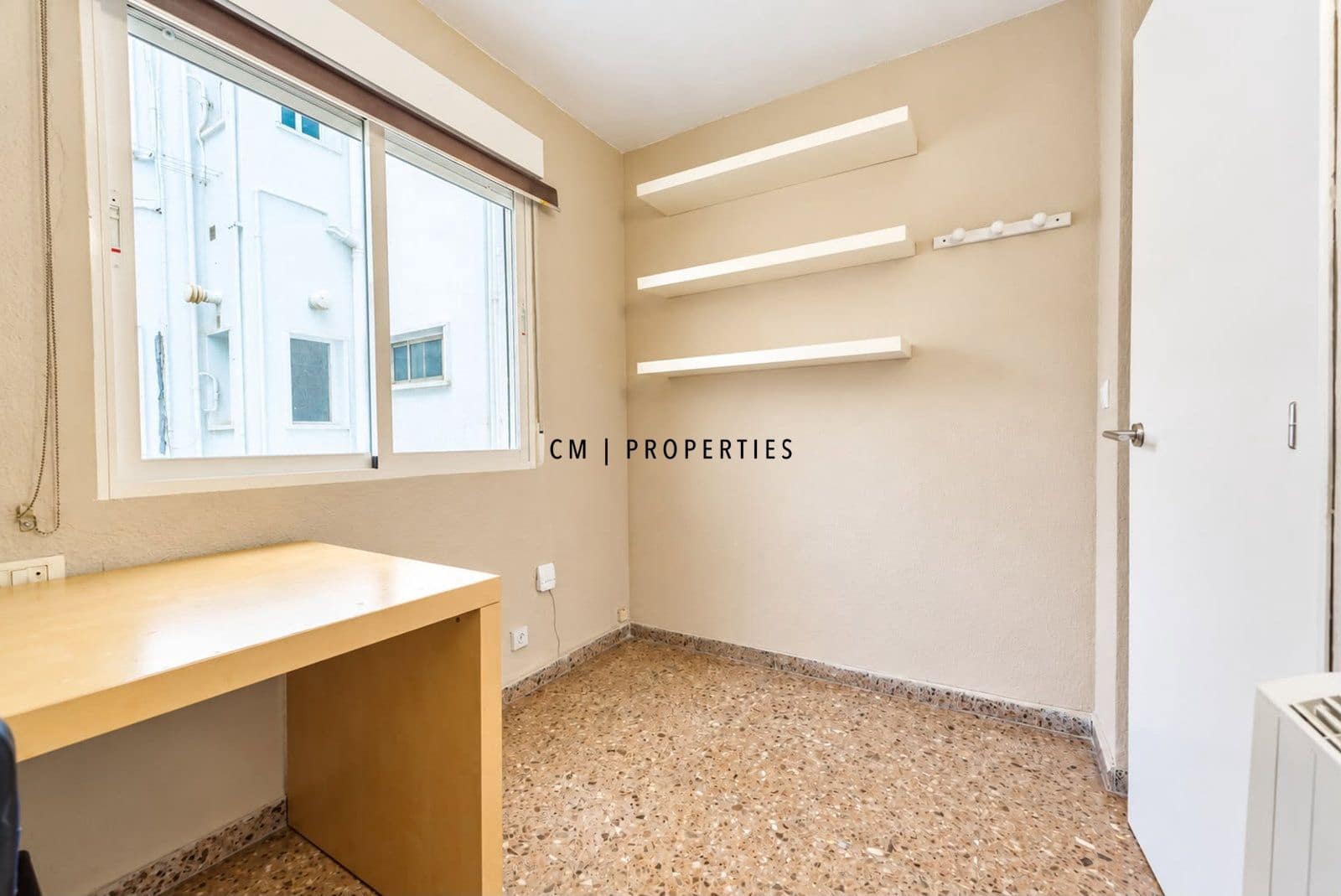 2 sovrum Lägenhet att hyra i Valencia stad - 1 050 € (Ref: 10136420)