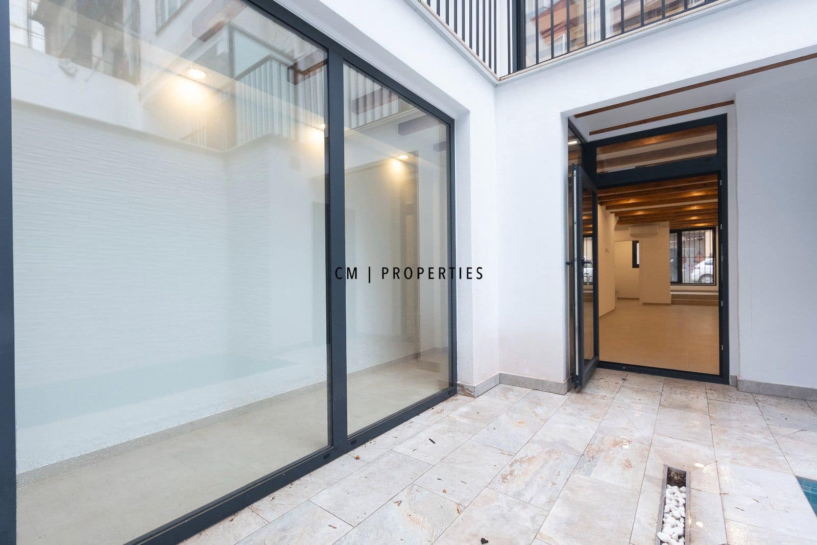 3 sovrum Lägenhet att hyra i Valencia stad med pool - 2 500 € (Ref: 10136533)
