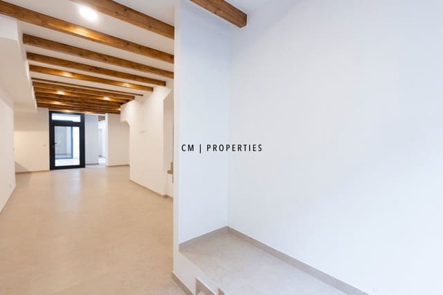 3 sovrum Lägenhet att hyra i Extramurs, Valencia stad - 2 500 € (Ref: 10136533)