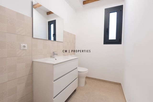 3 sovrum Lägenhet att hyra i Extramurs, Valencia stad - 2 500 € (Ref: 10136533)