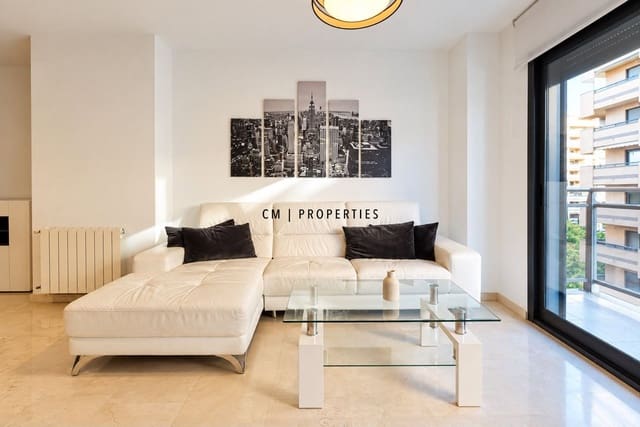 3 soveværelse Lejlighed til leje i Valencia by med swimmingpool garage - € 2.300 (Ref: 10141501)