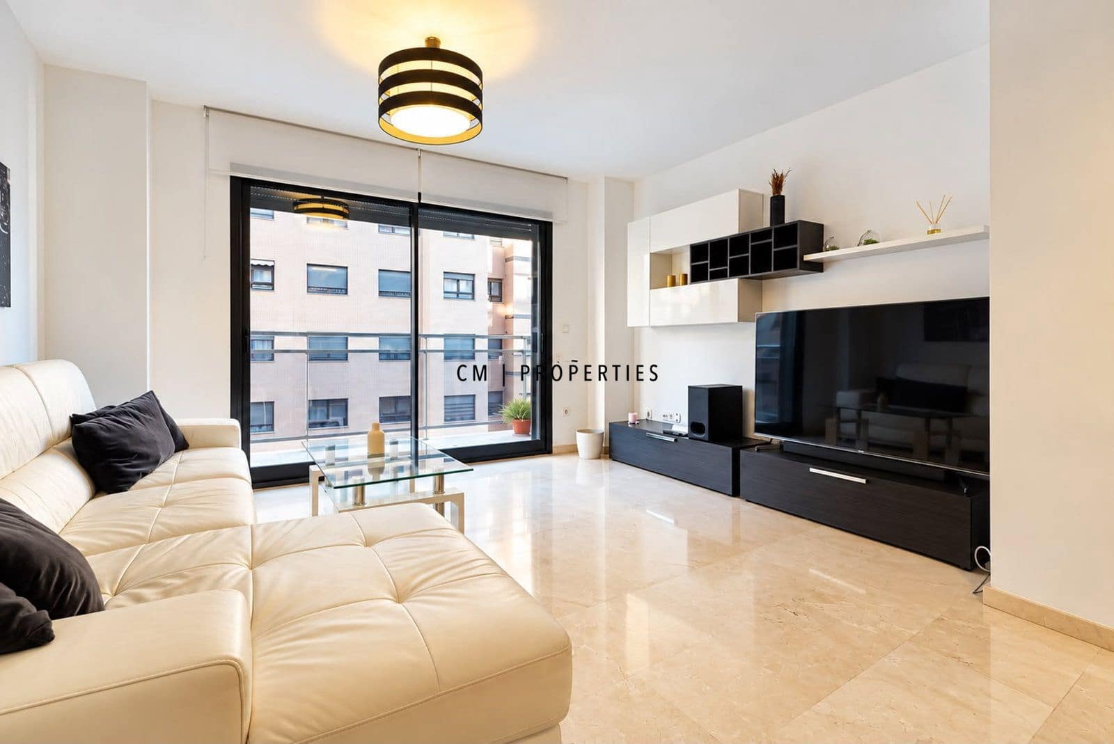 3 soveværelse Lejlighed til leje i Valencia by med swimmingpool garage - € 2.300 (Ref: 10141501)
