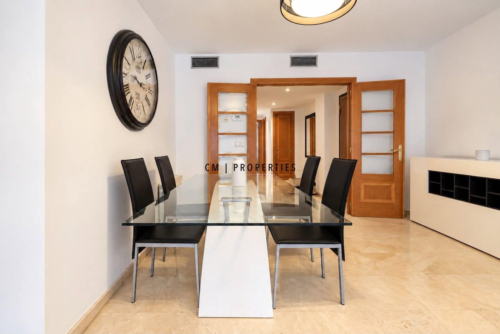 3 soveværelse Lejlighed til leje i Valencia by med swimmingpool garage - € 2.300 (Ref: 10141501)