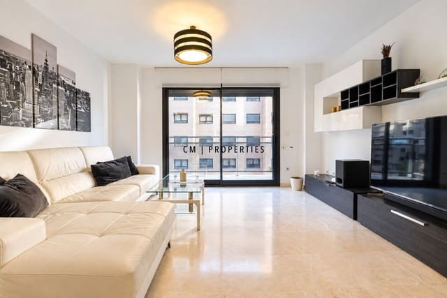 3 soveværelse Lejlighed til leje i Valencia by med swimmingpool garage - € 2.300 (Ref: 10141501)
