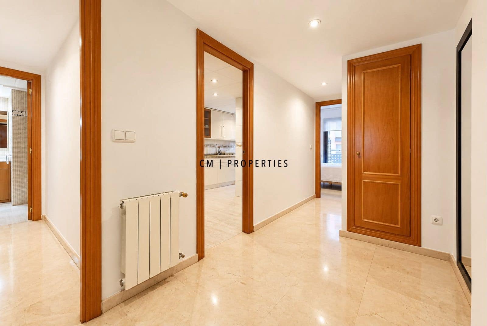 3 soveværelse Lejlighed til leje i Valencia by med swimmingpool garage - € 2.300 (Ref: 10141501)