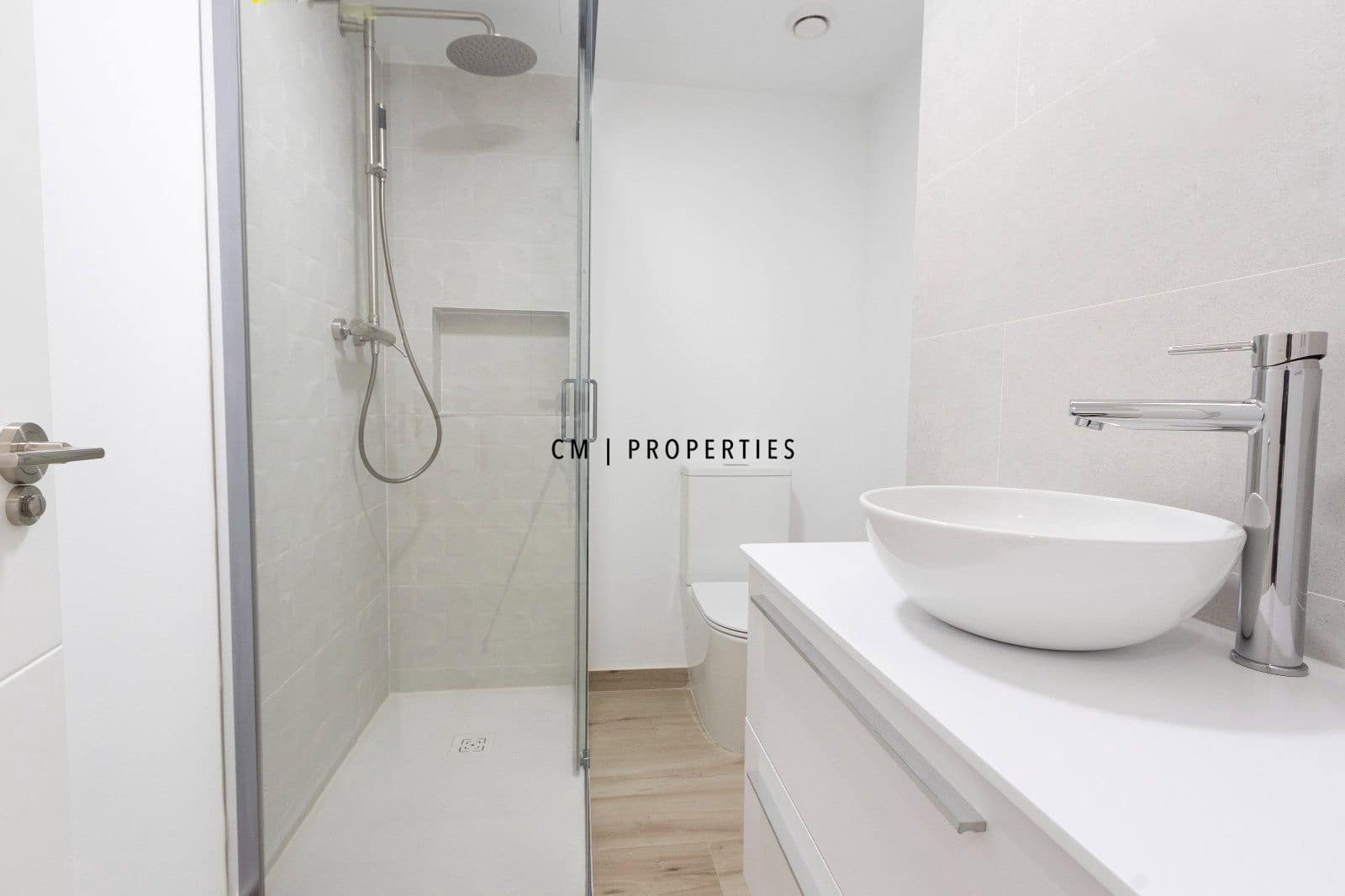 Ático de 3 habitaciones en València ciudad en alquiler con piscina garaje - 3.150 € (Ref: 10144758)
