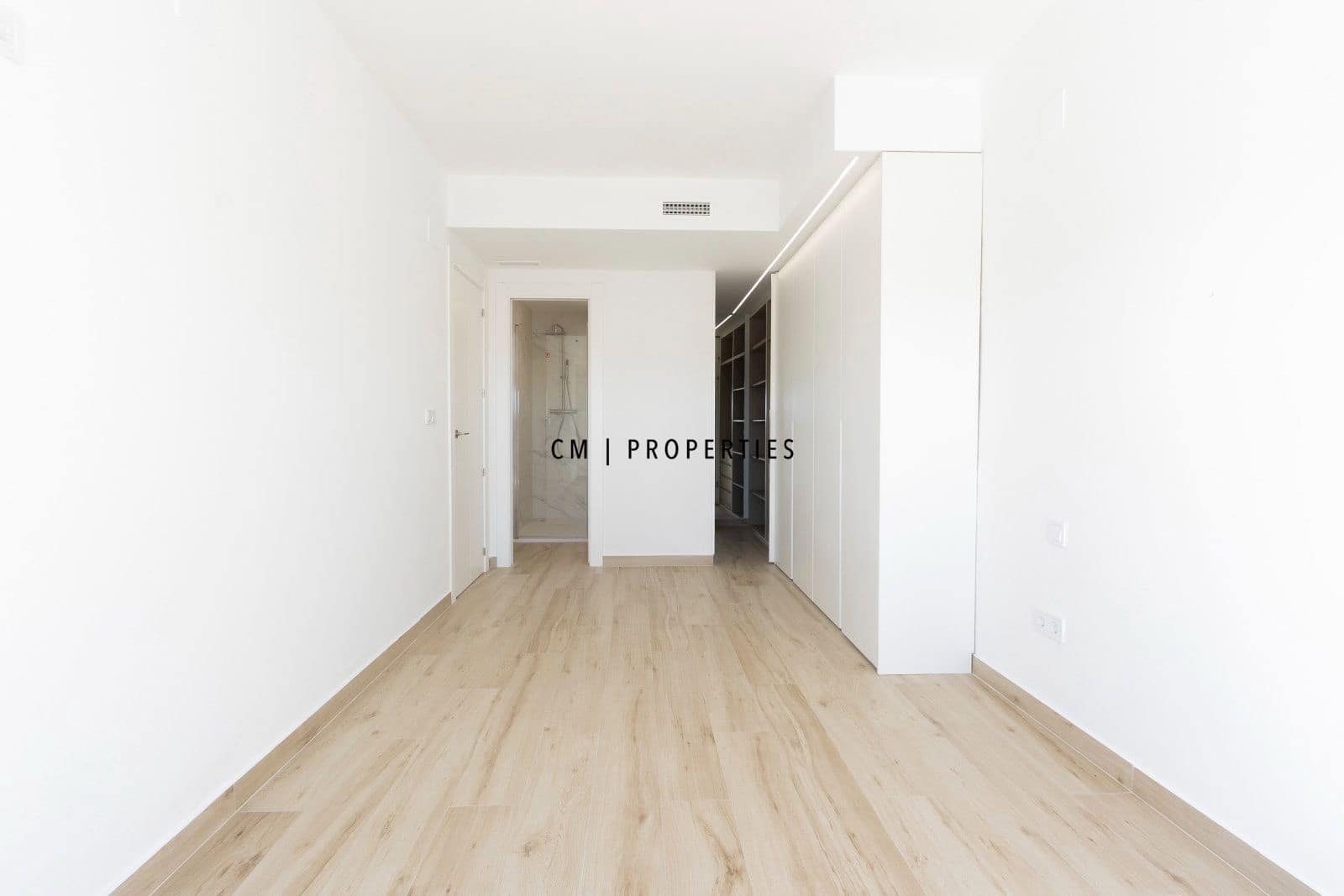Ático de 3 habitaciones en València ciudad en alquiler con piscina garaje - 3.150 € (Ref: 10144758)