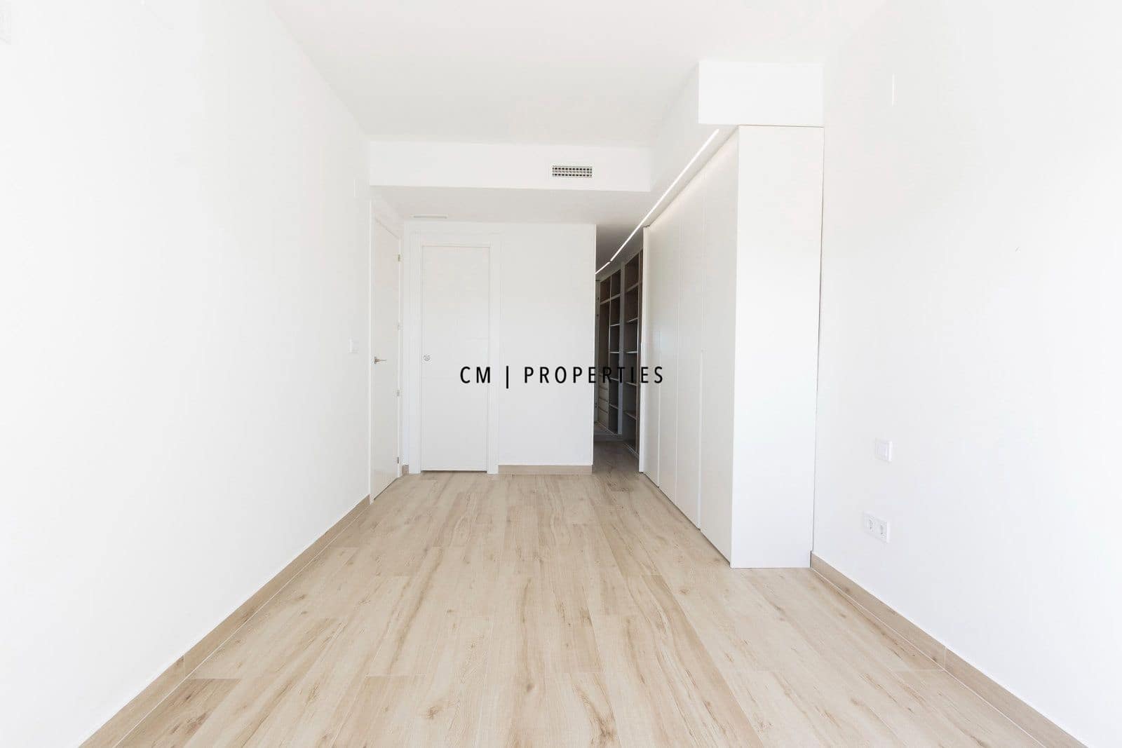 Ático de 3 habitaciones en València ciudad en alquiler con piscina garaje - 3.150 € (Ref: 10144758)